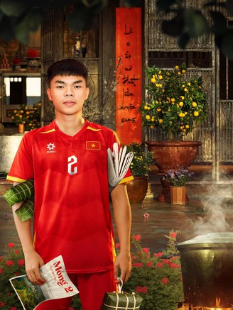 FIFA giữ chuỗi mỗi ngày một bài thơ chúc tết Việt Nam, đăng ảnh Lê Phát rất thú vị
