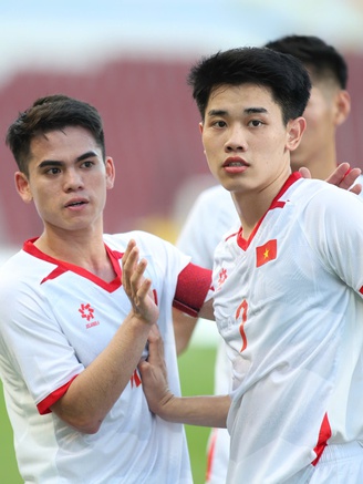 V-League sớm trở lại sôi động với 2 trận cực hay, U.23 Việt Nam ganh đua tỏa sáng