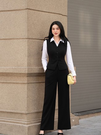 Áo gile và sơ mi, cặp bài trùng cho diện mạo trẻ trung sành điệu