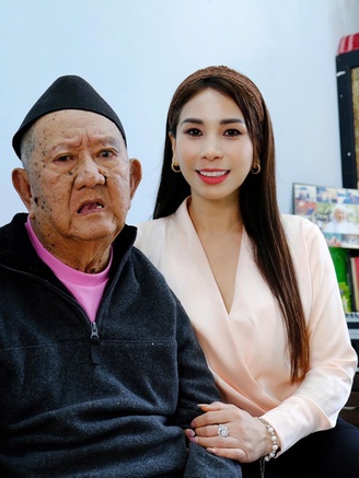 Lý Hương: Mỗi khi nhắc đến ba tôi là chú Mạc Can lại khóc