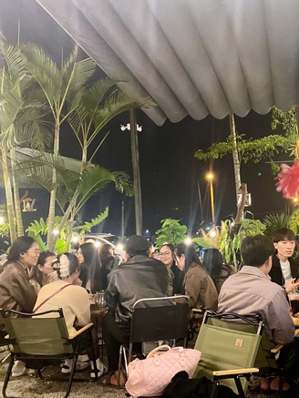 Sau tết, vì sao có những người trẻ vẫn chưa trở lại thành phố làm việc?