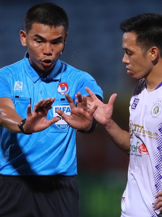 Hai trọng tài Thái Lan điều hành trận nóng Thể Công Viettel đấu Hà Nội: Cực gay cấn