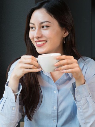 Cảnh báo những tác hại khi uống cà phê lúc đói