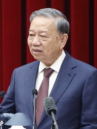 Tổng Bí thư: Dành ưu tiên cao nhất cho phát triển con người