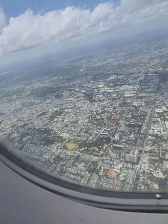 Chưa đến tết nhưng… hết vé máy bay trở lại TP.HCM sau tết