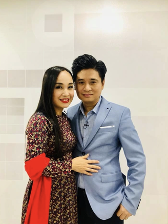 NSND Tấn Minh tiết lộ hôn nhân với vợ là Giám đốc Nhà hát Chèo