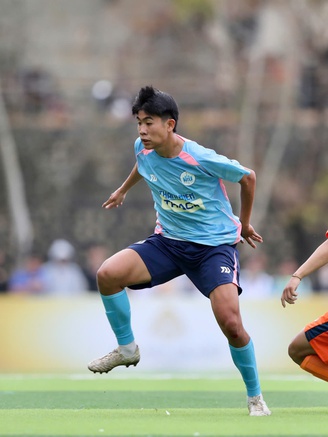 Trường ĐH Nha Trang 1-1 Trường ĐH Công nghiệp TP.HCM: Chia điểm nghẹt thở