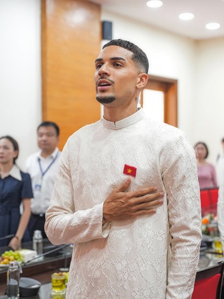 Đỗ Hoàng Hên bầu cử tại Hà Nội, thực hiện quyền và nghĩa vụ thiêng liêng của công dân Việt Nam