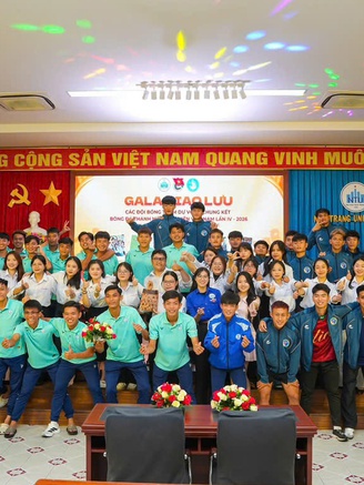 Khi bóng đá thắt chặt tình đoàn kết sinh viên