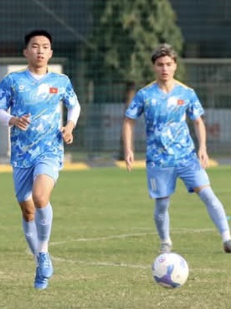 Tiền đạo Việt kiều Croatia Antonio Moric bất ngờ được ‘biệt phái’ từ U.19 sang U.23 Việt Nam, tại sao?