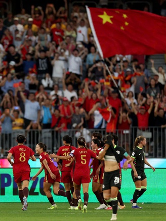 Sao Ngoại hạng Anh rực sáng, Úc loại nhà vô địch Trung Quốc để vào chung kết châu Á