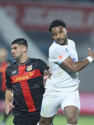 Đội tuyển Việt Nam vẫn ẩn chứa nỗi lo cực lớn dù có Xuân Son: Đó là…