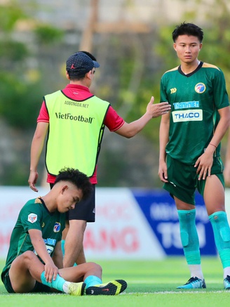 Trường ĐH Công nghiệp TP.HCM 0-0 (luân lưu 4-1): Trường ĐH TDTT Đà Nẵng: Á quân 'nối gót' nhà vô địch