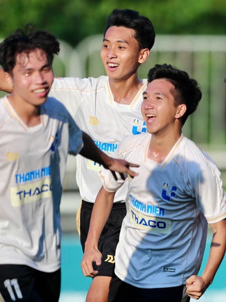 Trường ĐH Công nghệ Đồng Nai 0-1 Trường ĐH Công nghiệp TP.HCM: Tấm vé chung kết đầy bất ngờ