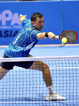 Pickleball: Lý Hoàng Nam đánh bại Triệu cầu lông, trở thành VĐV xuất sắc nhất