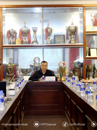 Hội đồng HLV quốc gia họp đặc biệt, chiến tích của U.23 Việt Nam được nhắc đến