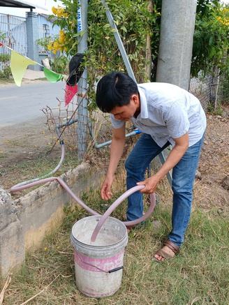Đồng Tháp mở nhiều điểm cấp nước đối phó với xâm nhập mặn