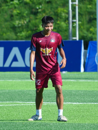 Ngôi sao Trường ĐH Lào từng đối đầu Đình Bắc và U.23 Việt Nam: 'Chúng tôi muốn vô địch'