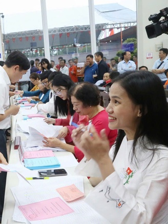 Gen Z thực hiện quyền công dân: Mỗi lá phiếu là một niềm tin