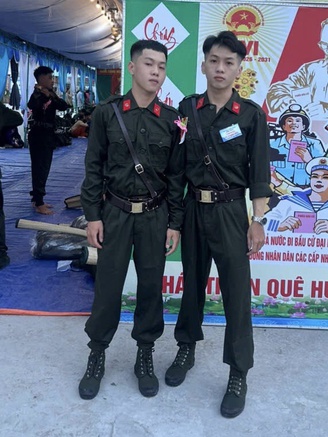 Chuyện nhập ngũ của anh em Hoàng Ca – Sơn Ca khiến nhiều người nể phục