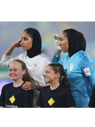 Đội tuyển nữ Iran thay đổi đặc biệt nhưng vẫn thua đậm Úc: Phải quyết đấu Philippines giành vé vớt