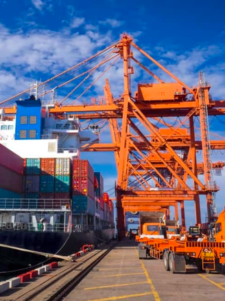 Doanh nghiệp chịu tác động kép vì chiến sự Trung Đông