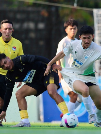 Trường ĐH Quốc gia Malaysia 2–0 Trường ĐH Nha Trang: Cùng nhau vào bán kết