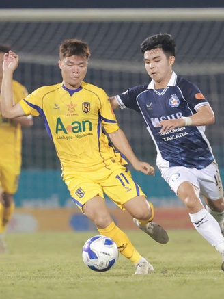 Đội đầu tiên phải chia tay V-League sắp lộ diện?