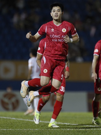 Đình Bắc chạy đà hoàn hảo hướng tới AFF Cup đầu với đội tuyển Việt Nam