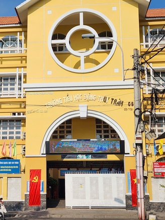 TP.HCM: Số ca nghi ngộ độc thực phẩm Trường tiểu học Đặng Thùy Trâm tăng lên 46