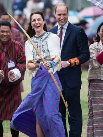 Hoàng tử William và Công nương Kate: Cuộc tình suýt 'đứt gánh giữa đường'