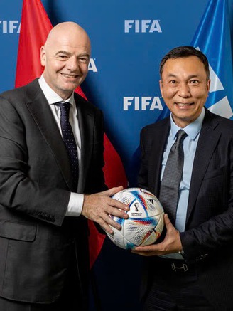 Chủ tịch VFF Trần Quốc Tuấn cùng 2 lãnh đạo khác tham dự Đại hội FIFA