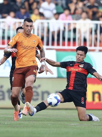 Bảng xếp hạng V-League mới nhất: Thanh Hóa ‘dìm’ HAGL xuống gần đáy, đội HLV Popov vẫn tốp 2 nhưng...