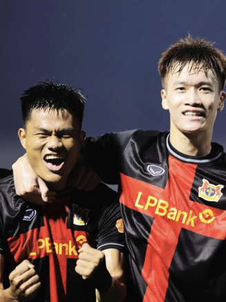 Lịch thi đấu V-League nóng hôm nay: Ninh Bình sẽ thắng dễ SLNA, Becamex TP.HCM có trụ nổi tại Hải Phòng?