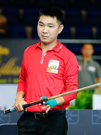 Billiards: Cơ thủ Việt Nam tung sê-ri 'khủng' để ngược dòng, dẫn đầu World Cup TP.HCM