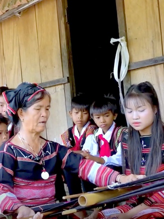 Những 'đại sứ nhí' kể chuyện làng bằng video sáng tạo