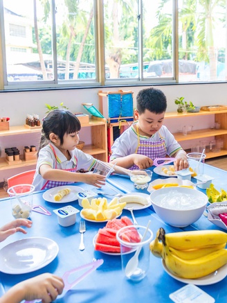 Hè này cho con học gì?: Điểm gửi con bán trú, cha mẹ yên tâm đi làm