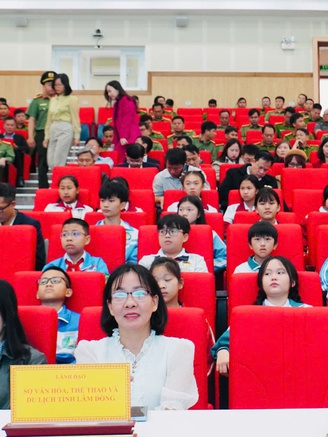 Lâm Đồng phát động bảo vệ 400.000 trẻ em trên môi trường số