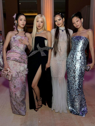 BlackPink 'gây sốt' khi hội ngộ tại Met Gala