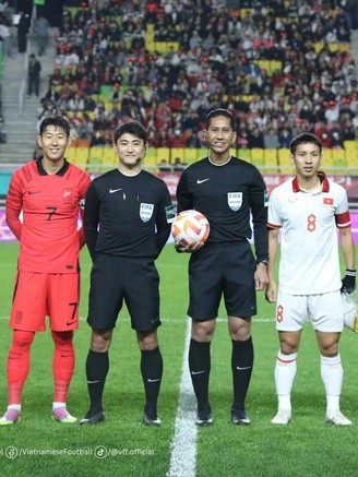 Báo Hàn Quốc háo hức khi đấu đội tuyển Việt Nam và HLV Kim Sang-sik tại Asian Cup