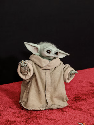 'Star Wars' nếm trái đắng, phim kinh dị 'kinh phí thấp' đại náo phòng vé
