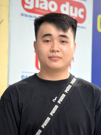 Thi tốt nghiệp THPT: Những hành trình không bỏ cuộc với ước mơ