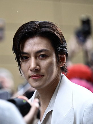Ji Chang Wook dính bê bối nợ thuế hàng chục tỉ đồng