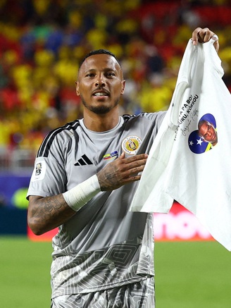 Thủ môn Curacao lập kỷ lục không tưởng, đi vào lịch sử World Cup