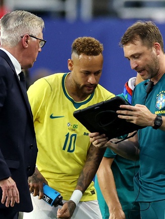 Con trai HLV Ancelotti bị hiểu lầm nghiêm trọng, nào có phải ‘ghét bỏ’ gì Neymar