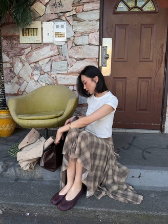 Xuống phố thoáng mát cùng áo baby tee