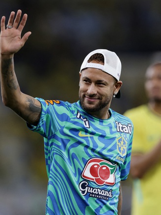 HLV Ancelotti tiết lộ tình trạng của Neymar ở đội tuyển Brazil