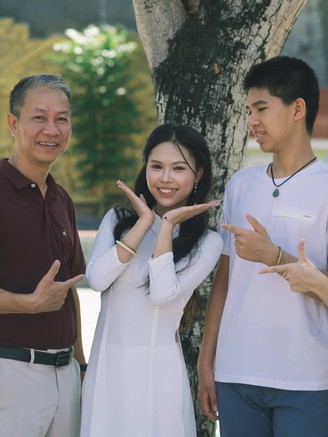 Đưa góc nhìn AI vào bài 'để có những Steve Jobs Việt Nam', đạt 9,75 điểm văn