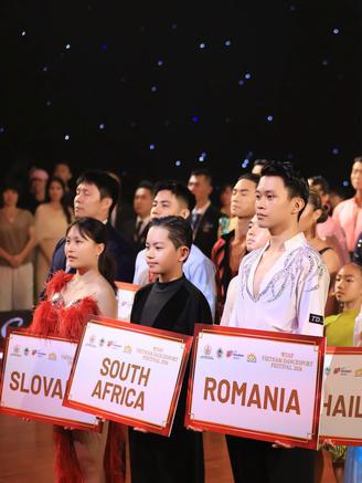 Khai mạc giải vô địch khiêu vũ thể thao châu Á 2026, hàng nghìn VĐV tranh tài quyết liệt