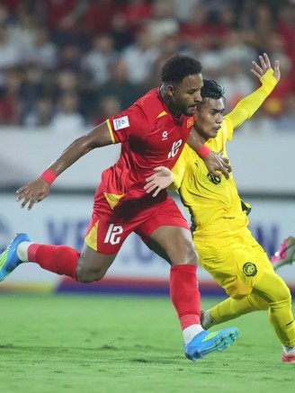 Hệ lụy nghiêm trọng sau bê bối nhập tịch lậu, Malaysia chưa có bản quyền ASEAN Cup, CĐV tẩy chay